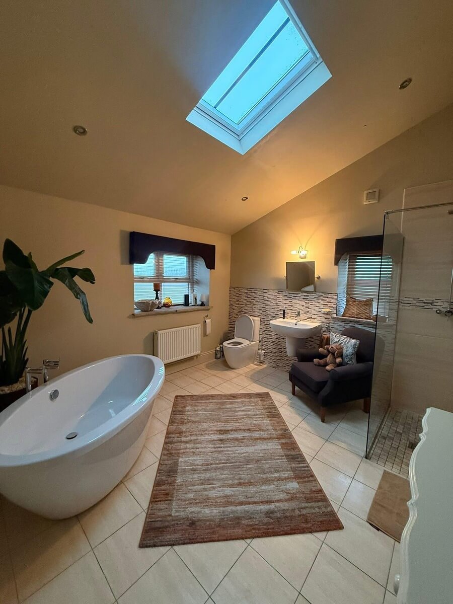 Sparkling clean kitchen